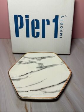 Pier 1 White Marble Hexagon Jewelry Tray with Gold Trim